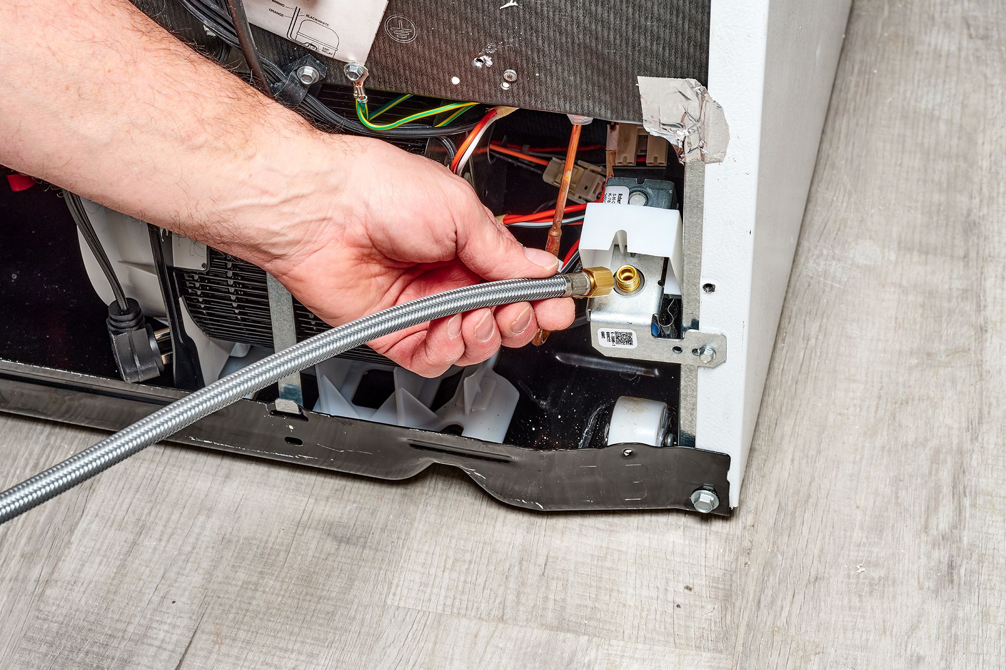 Refrigerator Water Line and Ice Maker Leak Prevention